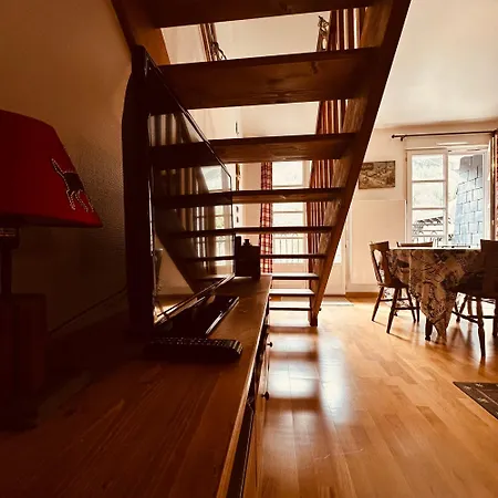 Le Nid Des Bains Apartamento Bagnères-de-Luchon